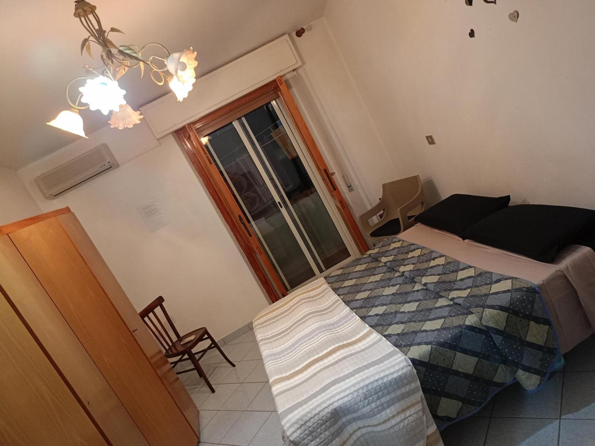 Appartamento Santa Giusta Exterior foto